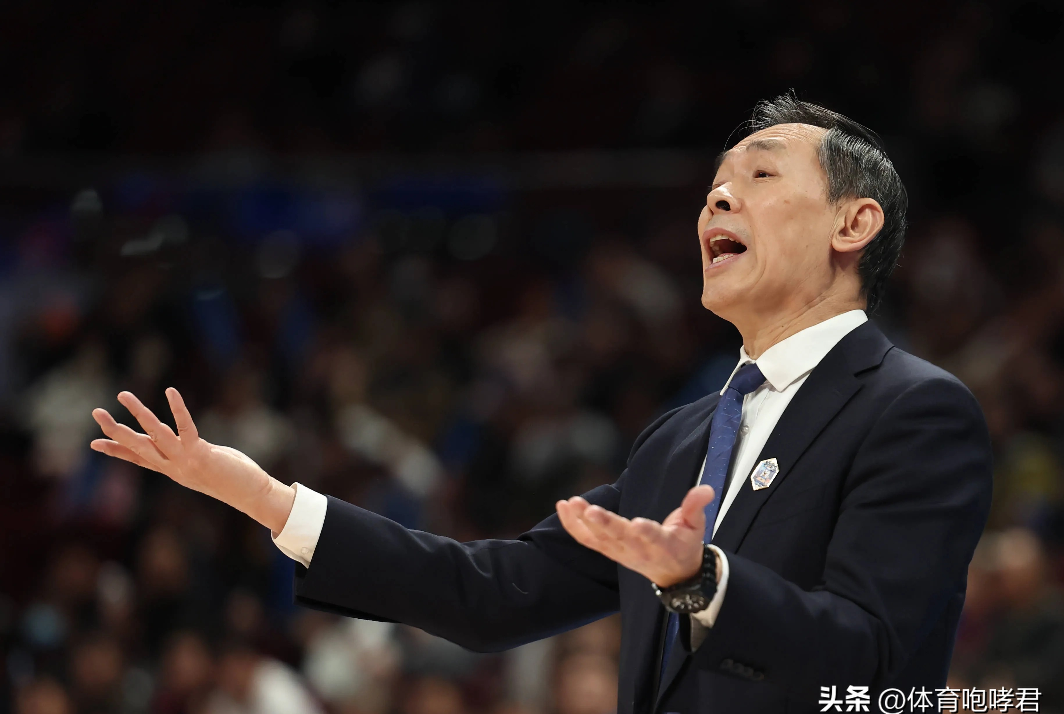 今晚突围战来临，广厦男篮围绕西甲更衣室发声，媒体盛赞，阵容厚度经受考验的简单介绍